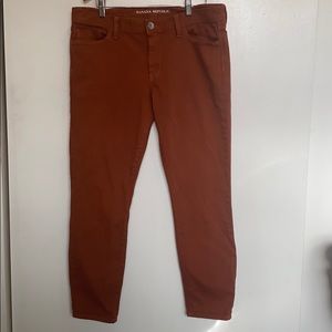 Banana Republic Rust Colored Skinny Jeans 35x27